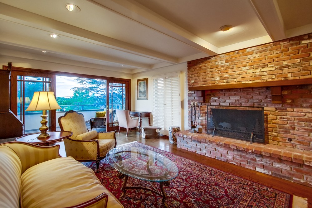 Virtual tour photo 38 of 98 for 3902 La Cresta Dr