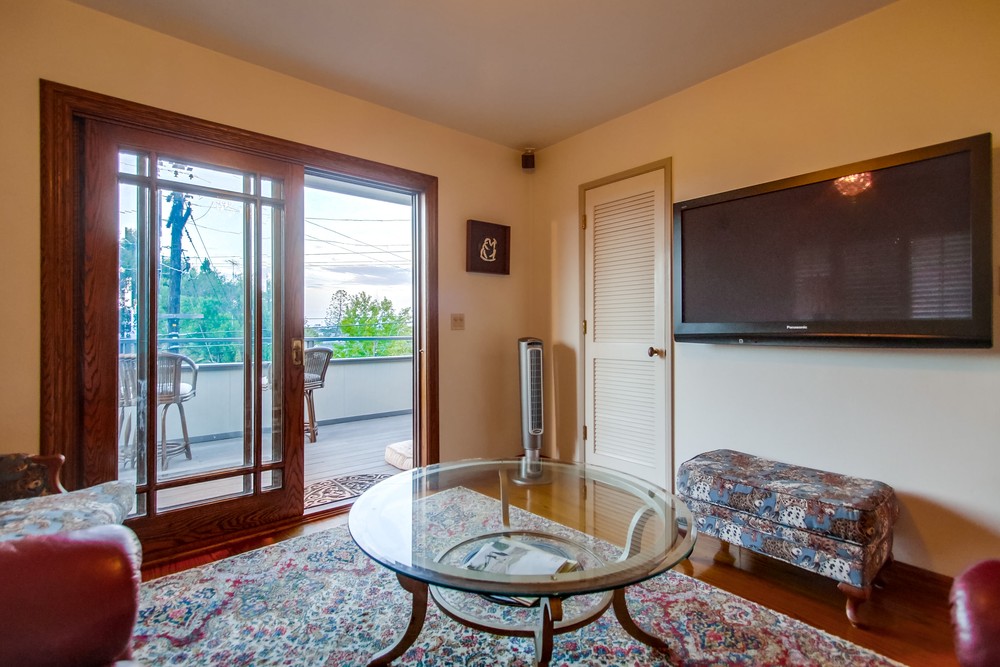 Virtual tour photo 43 of 98 for 3902 La Cresta Dr