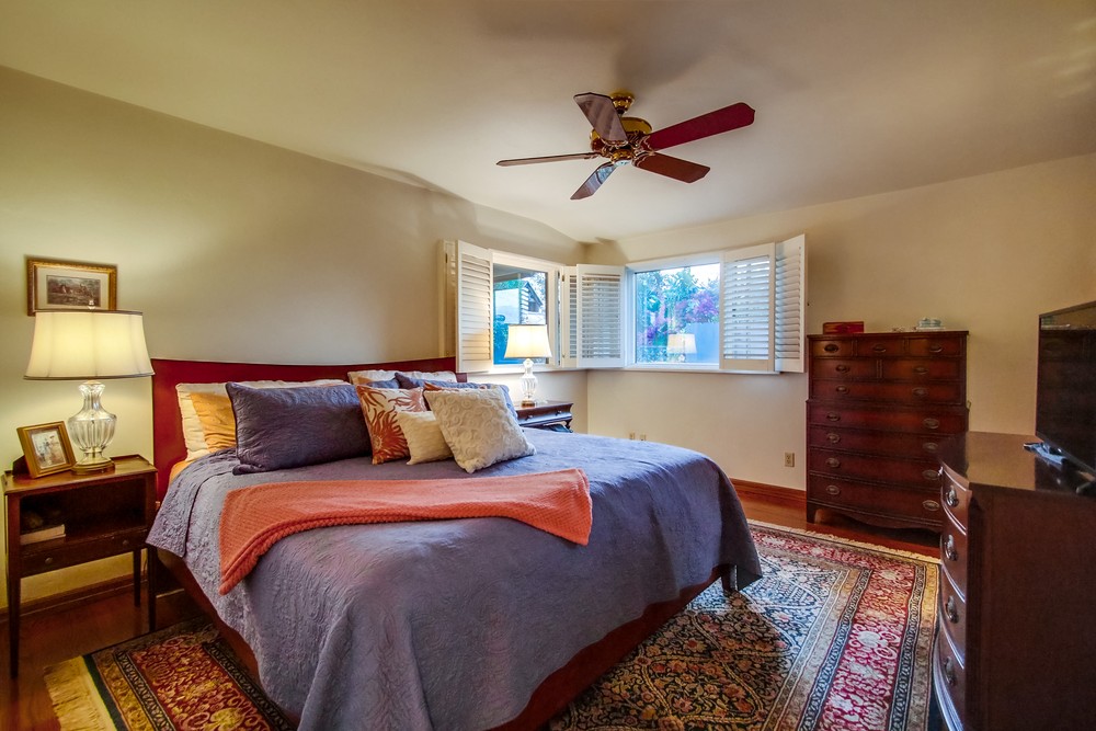Virtual tour photo 68 of 98 for 3902 La Cresta Dr