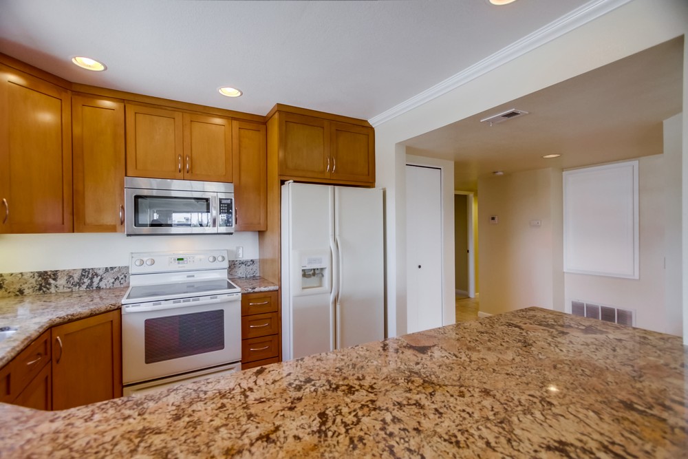 Virtual tour photo 15 of 51 for 3903 California St #1