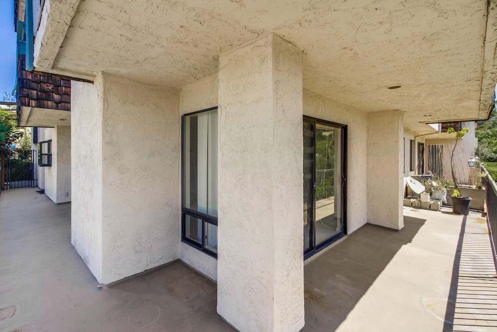 Virtual tour photo 36 of 51 for 3903 California St #1