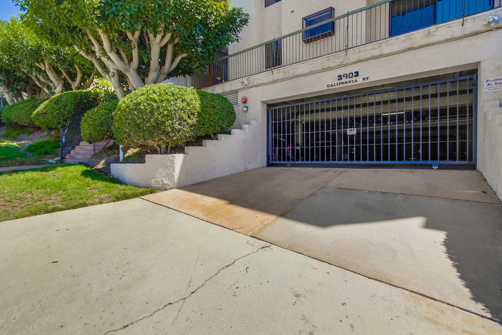 Virtual tour photo 49 of 51 for 3903 California St #1