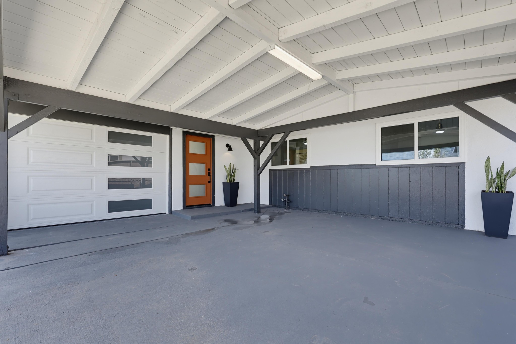 Virtual tour photo 6 of 81 for 3906 Mt Ainsworth Ave