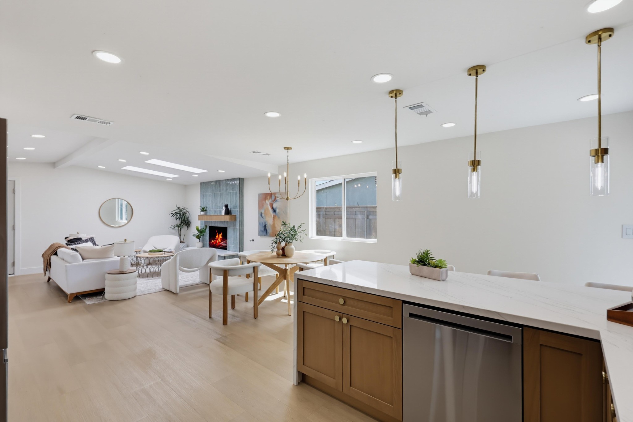 Virtual tour photo 22 of 81 for 3906 Mt Ainsworth Ave