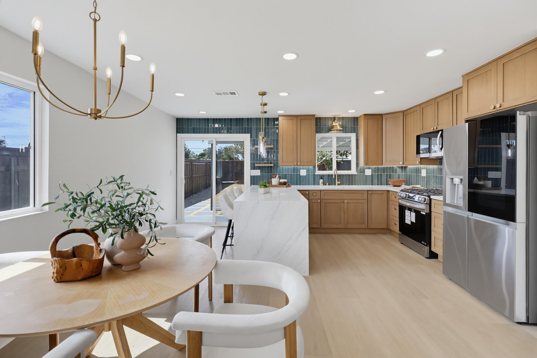 Virtual tour photo 24 of 81 for 3906 Mt Ainsworth Ave