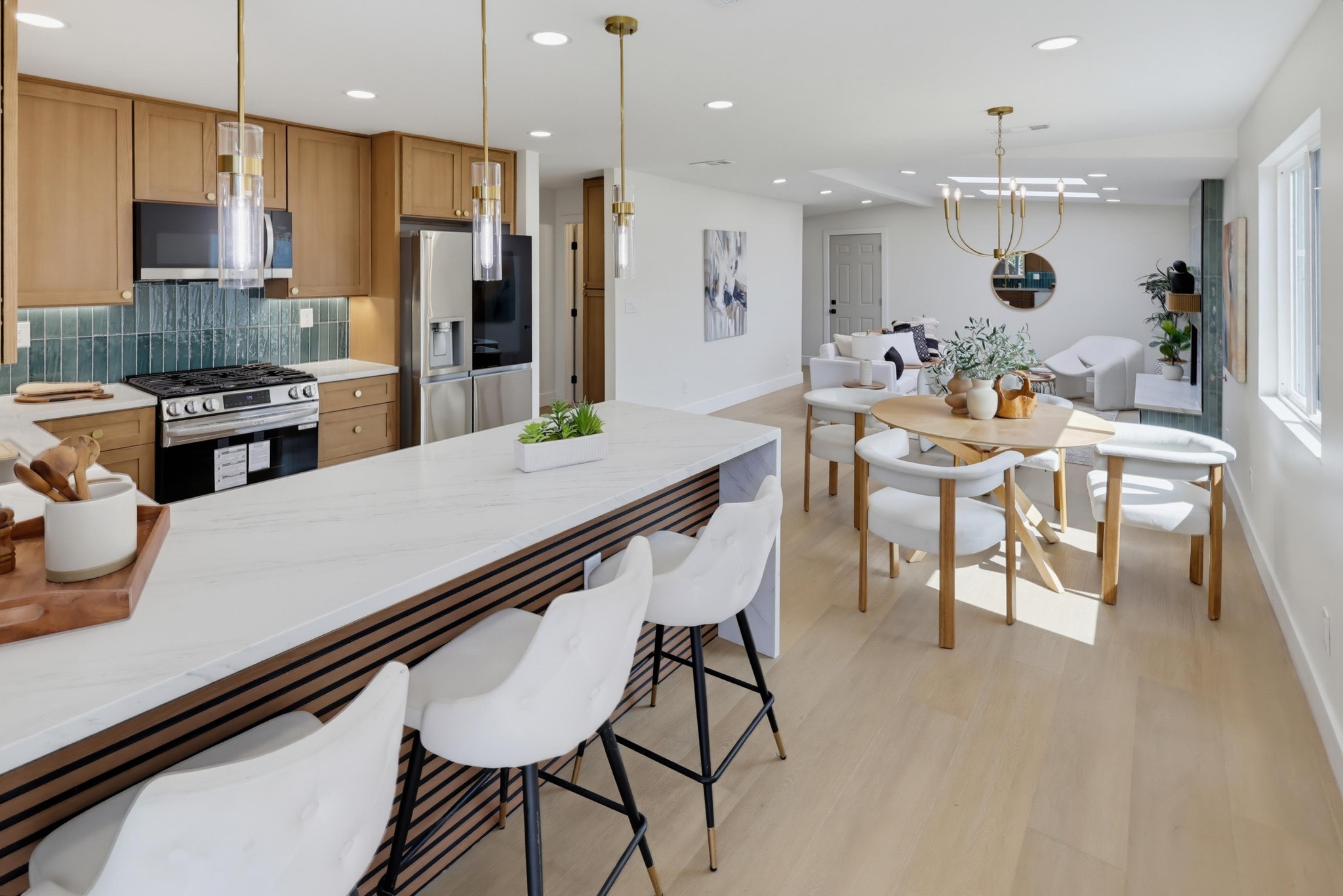 Virtual tour photo 28 of 81 for 3906 Mt Ainsworth Ave