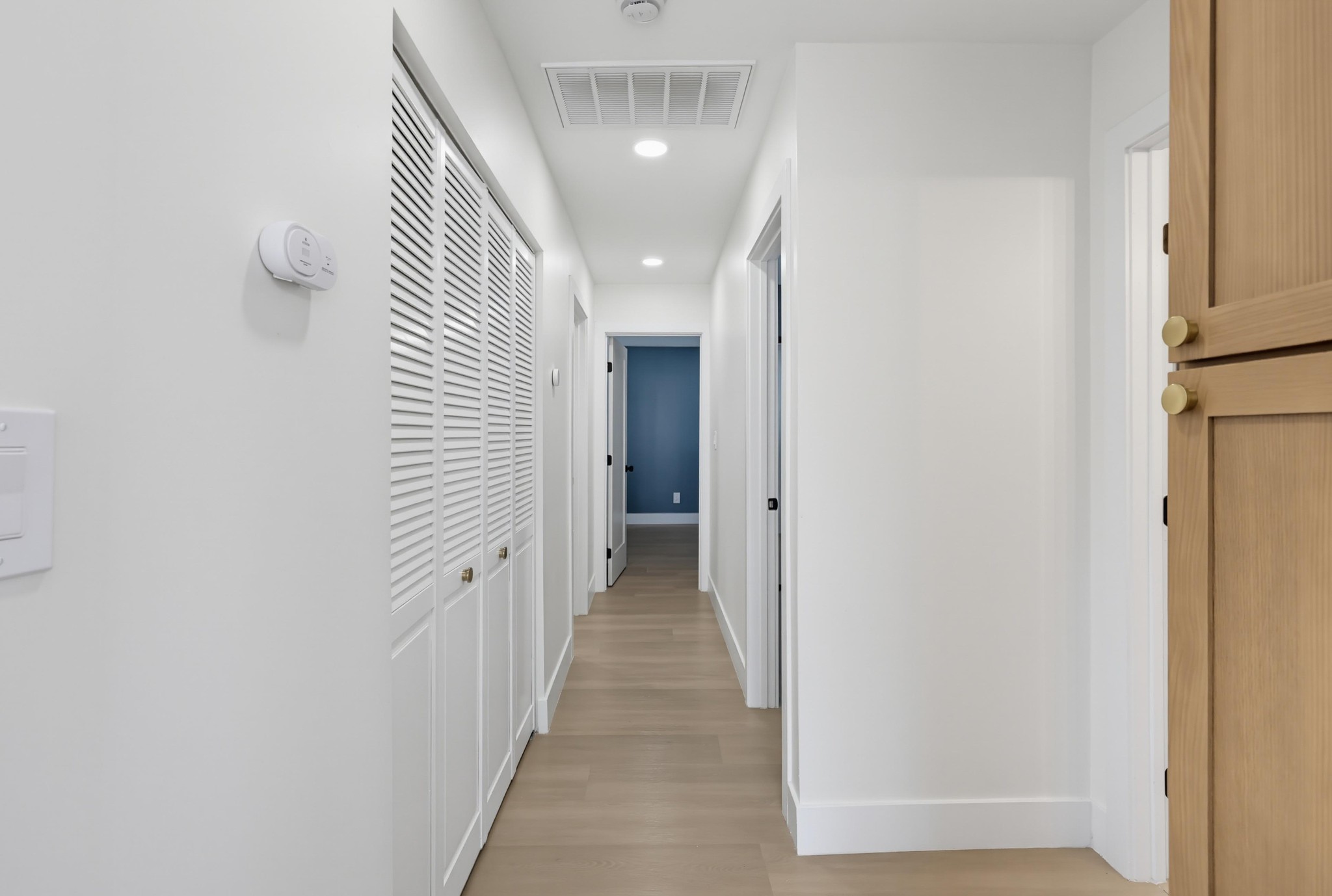 Virtual tour photo 32 of 81 for 3906 Mt Ainsworth Ave