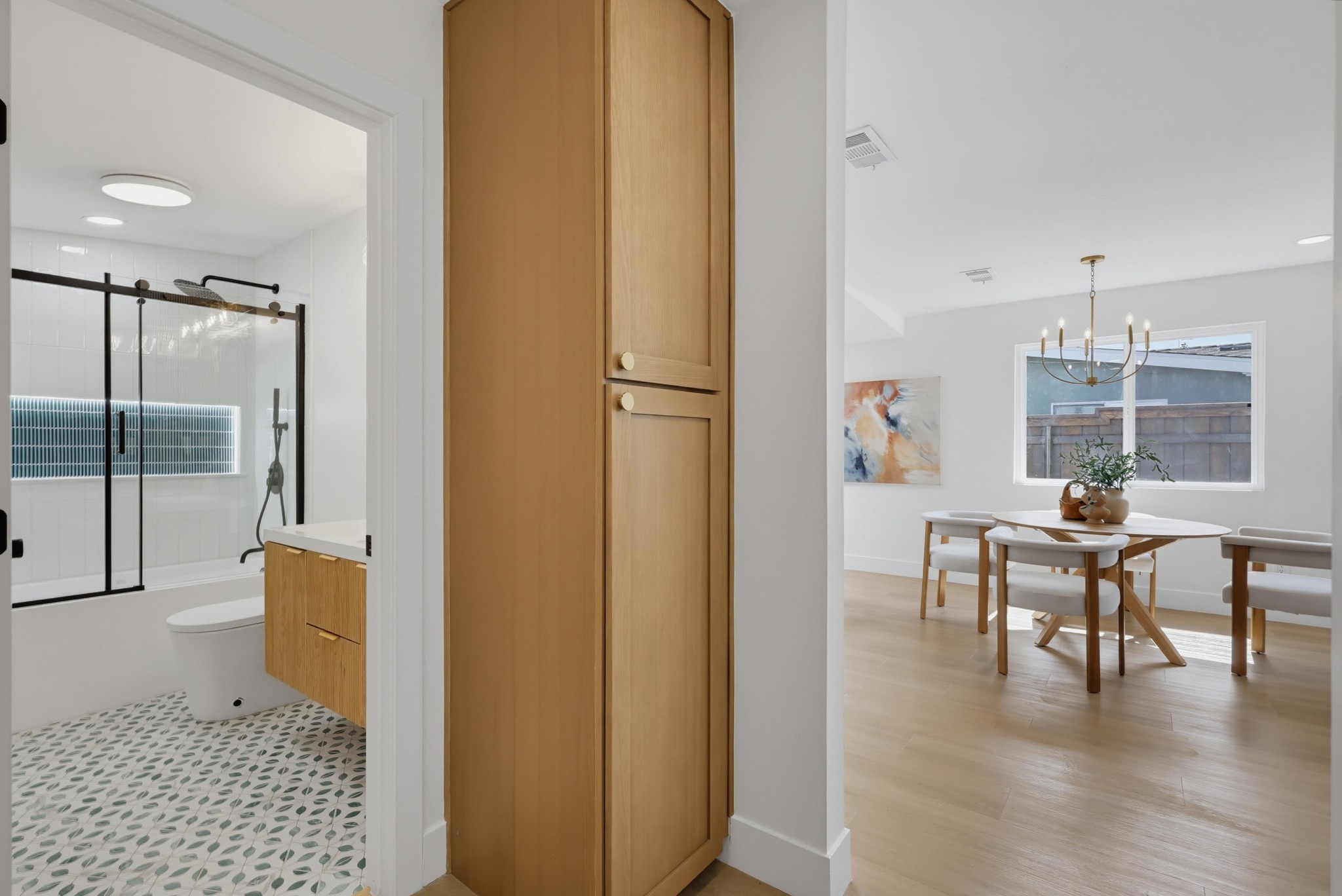 Virtual tour photo 33 of 81 for 3906 Mt Ainsworth Ave