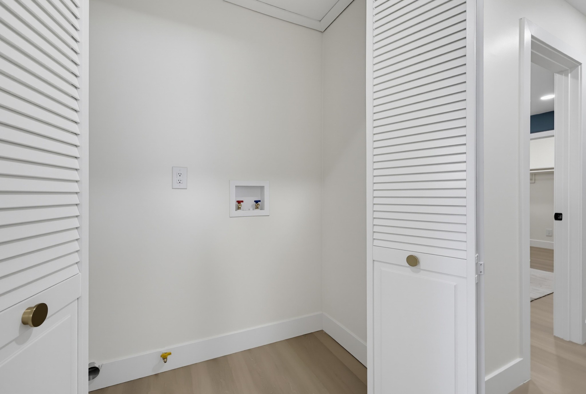 Virtual tour photo 37 of 81 for 3906 Mt Ainsworth Ave