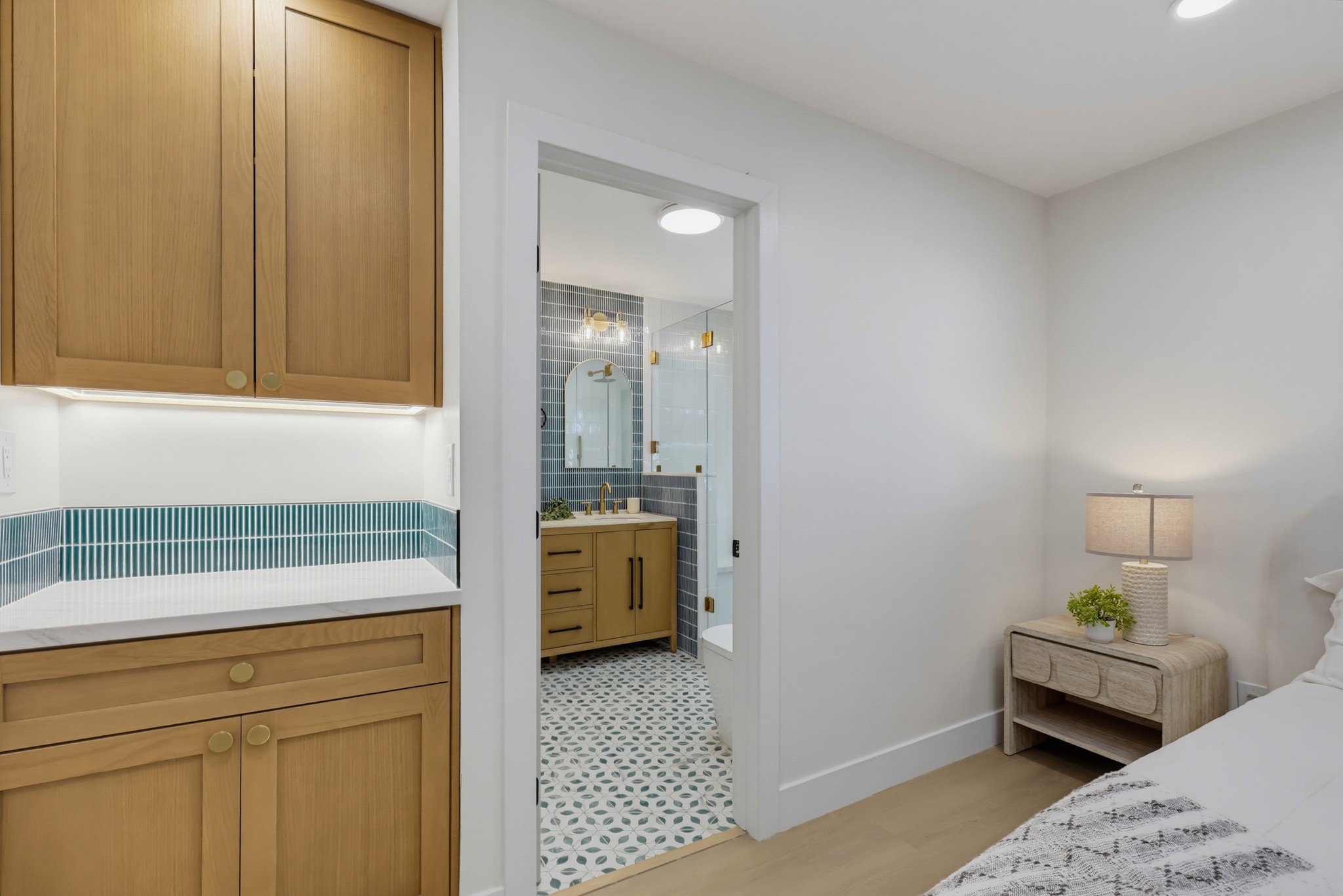 Virtual tour photo 75 of 81 for 3906 Mt Ainsworth Ave