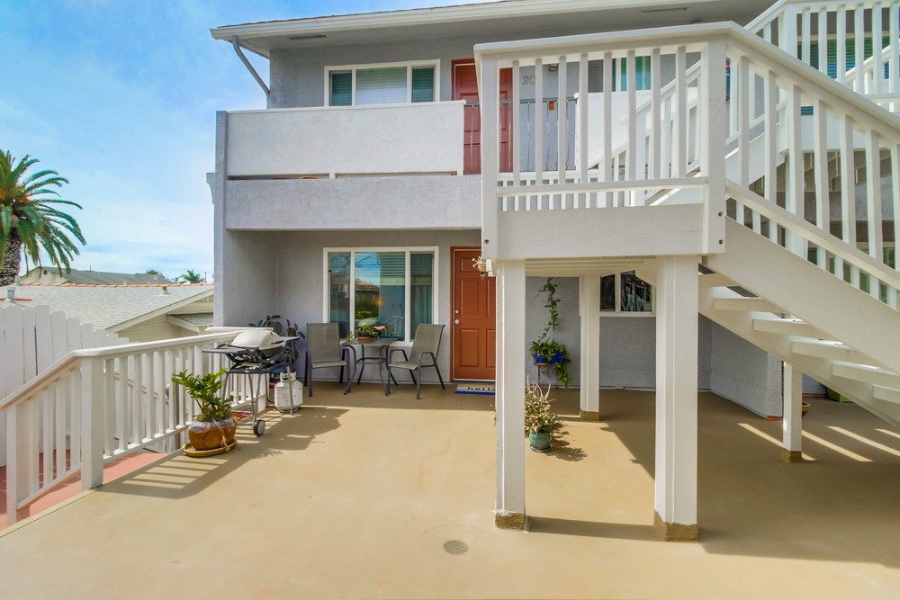 Virtual tour photo 7 of 35 for 3909 Monroe Ave #105