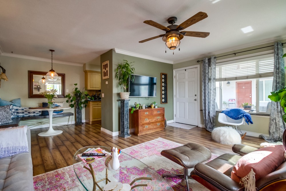 Virtual tour photo 17 of 35 for 3909 Monroe Ave #105