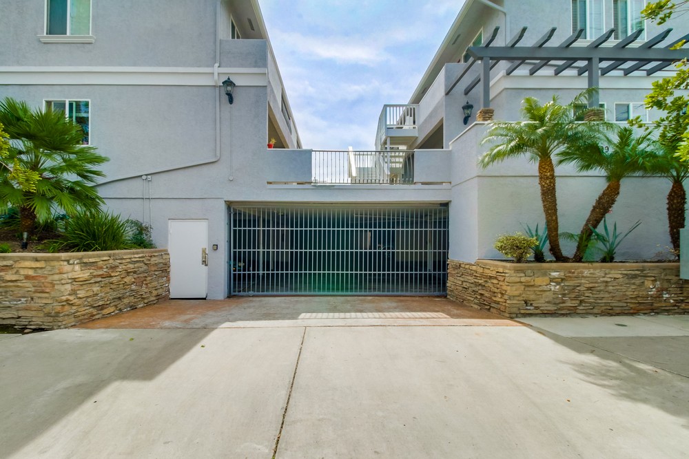 Virtual tour photo 36 of 35 for 3909 Monroe Ave #105