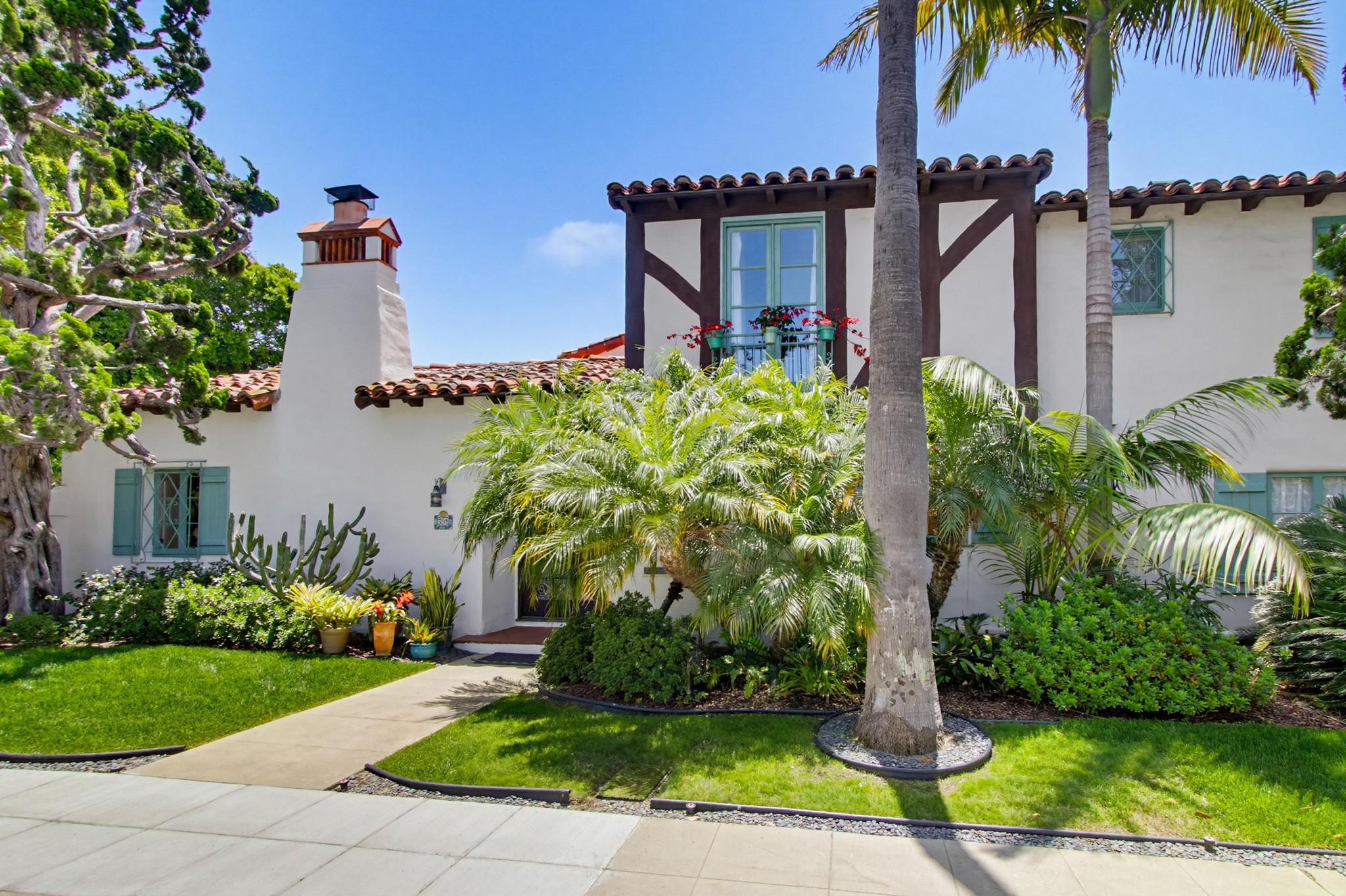 Virtual tour photo 4 of 53 for 391 Via Del Norte