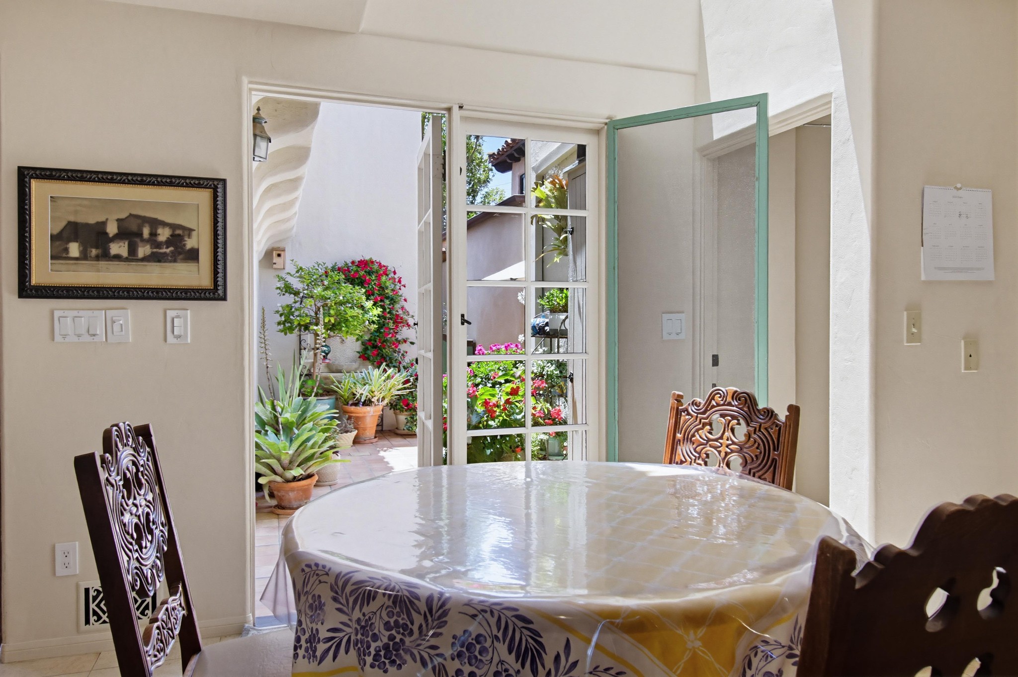 Virtual tour photo 6 of 53 for 391 Via Del Norte