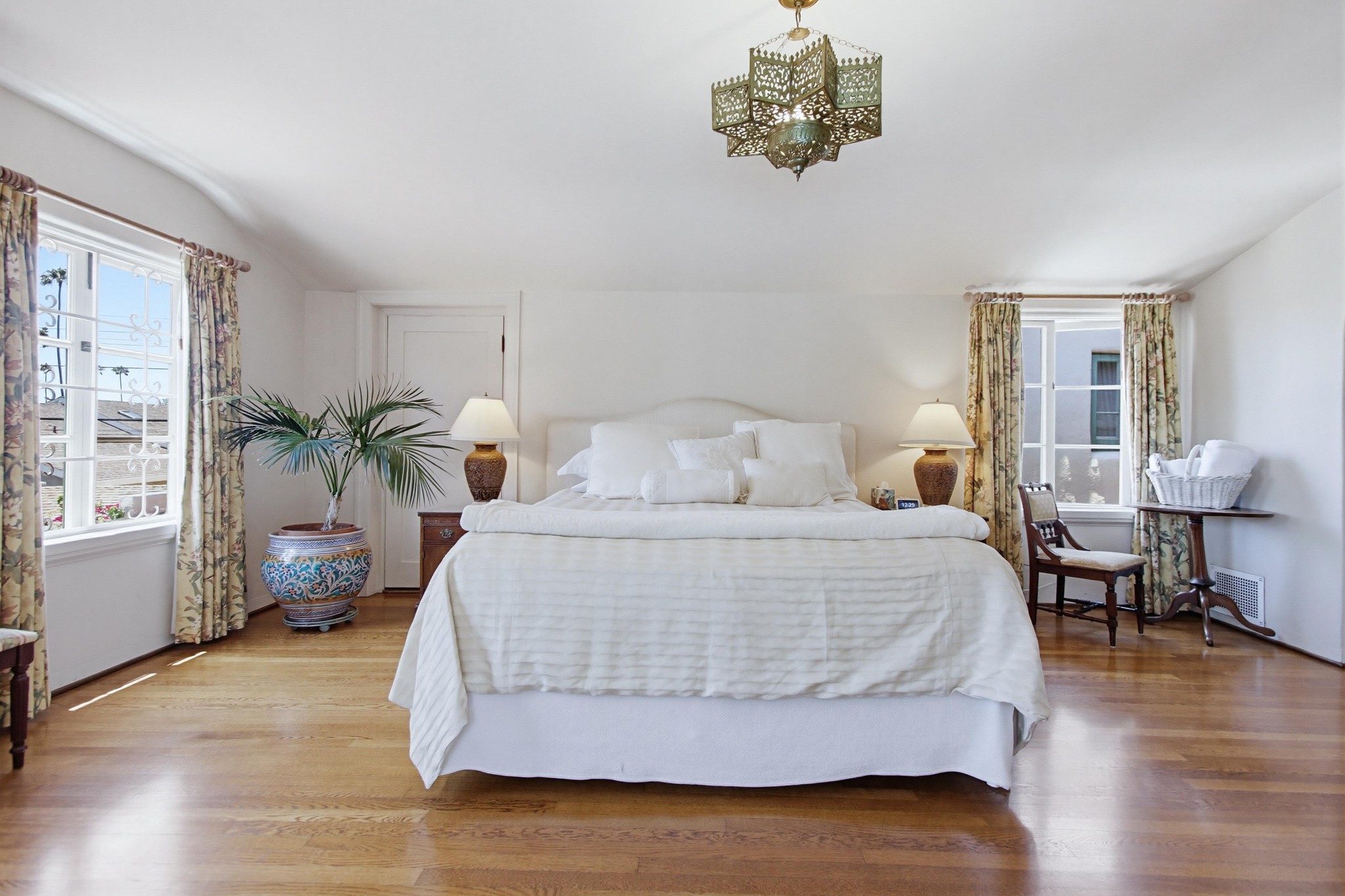 Virtual tour photo 9 of 53 for 391 Via Del Norte