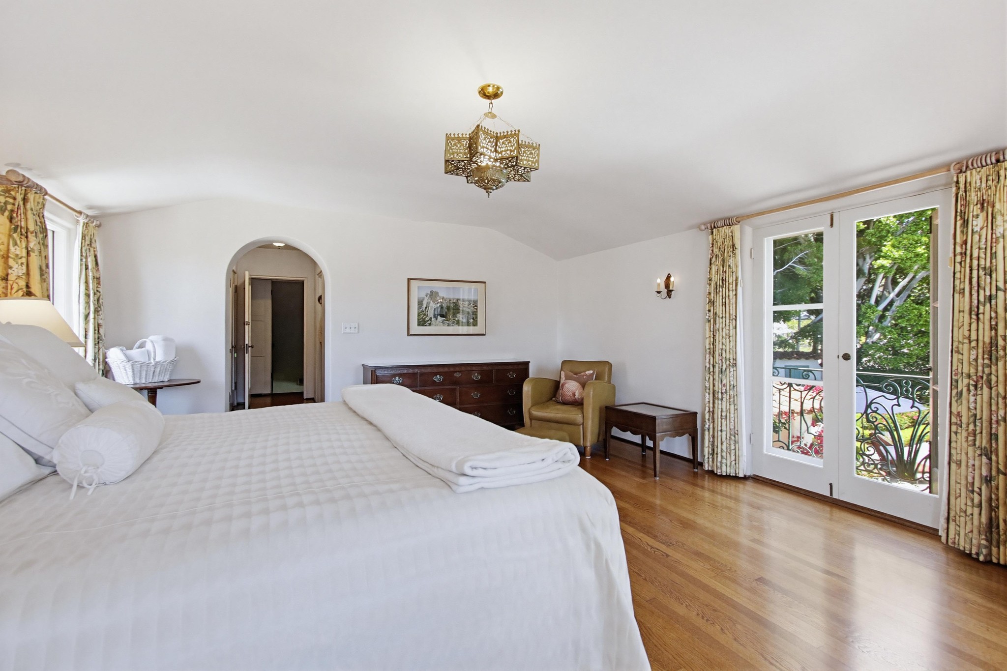 Virtual tour photo 11 of 53 for 391 Via Del Norte