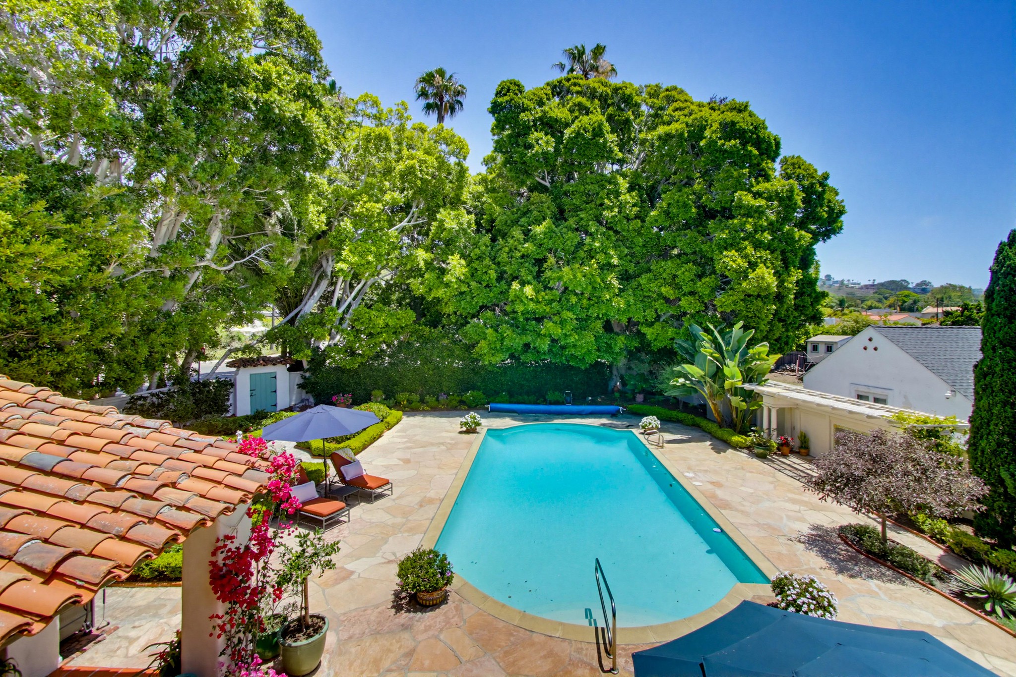 Virtual tour photo 15 of 53 for 391 Via Del Norte