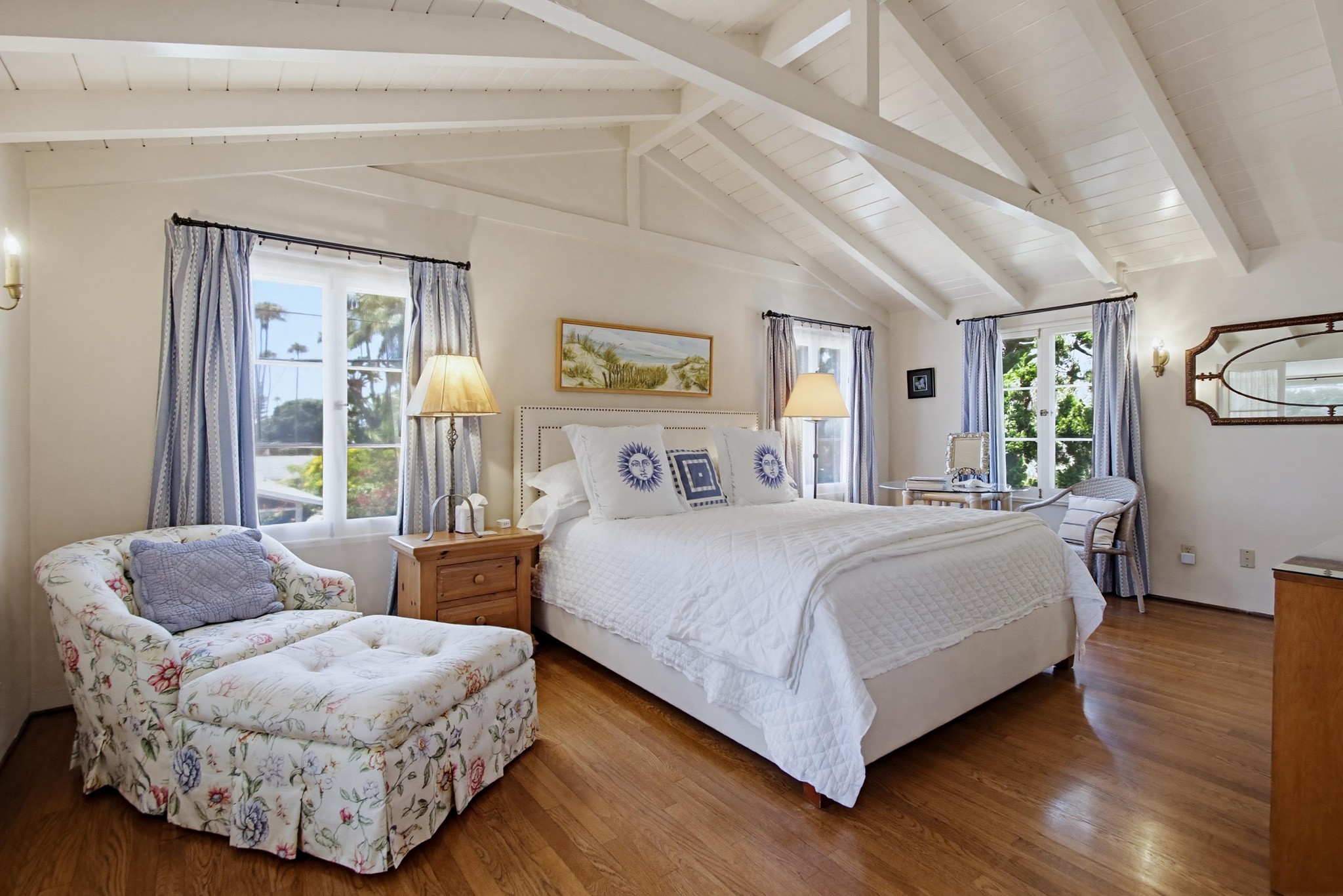 Virtual tour photo 19 of 53 for 391 Via Del Norte
