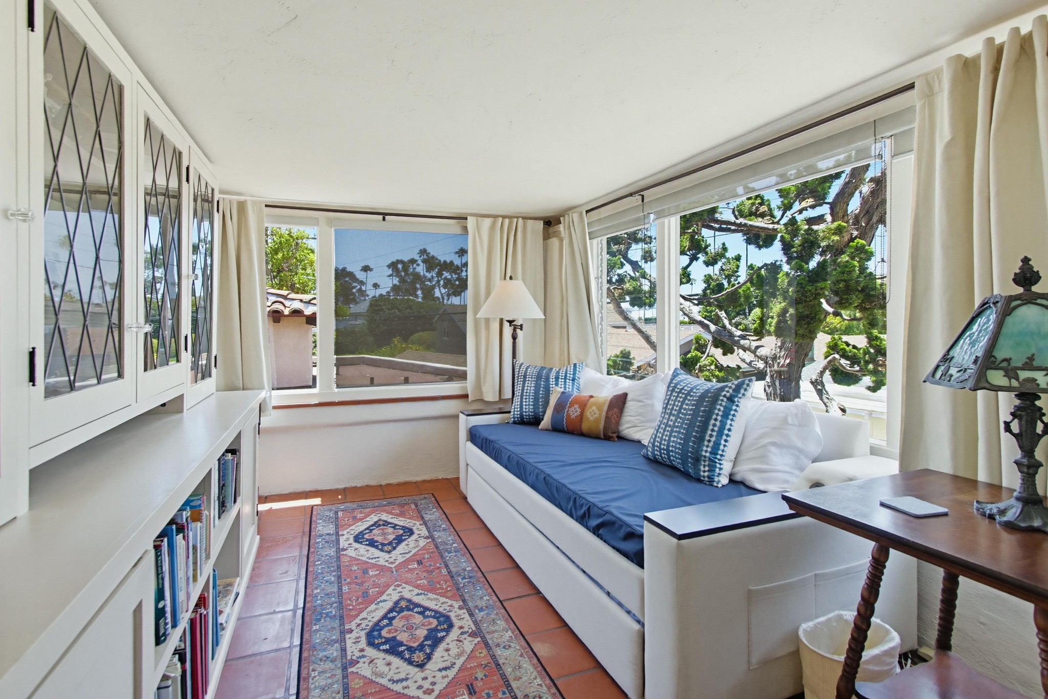 Virtual tour photo 23 of 53 for 391 Via Del Norte