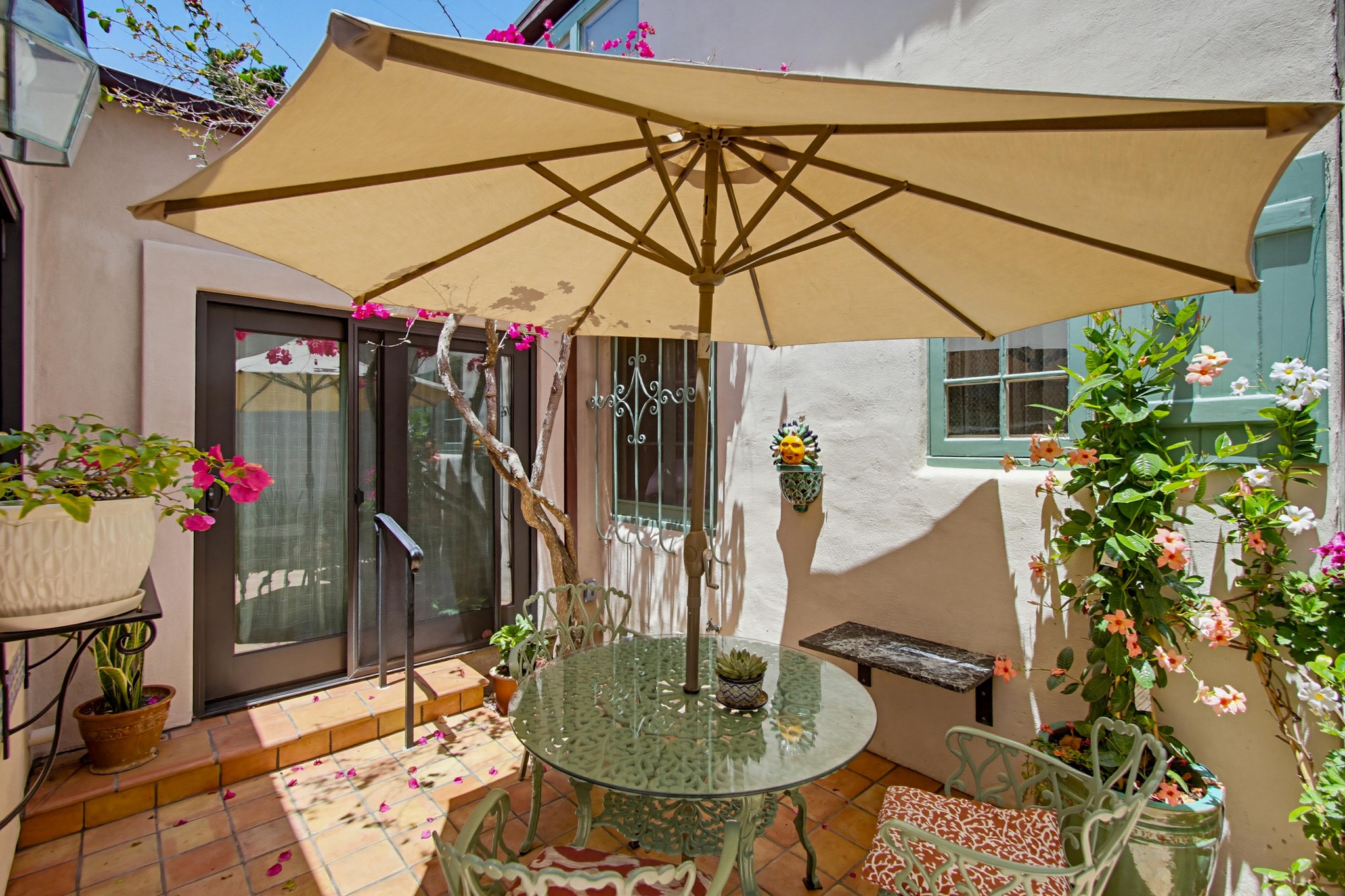 Virtual tour photo 28 of 53 for 391 Via Del Norte