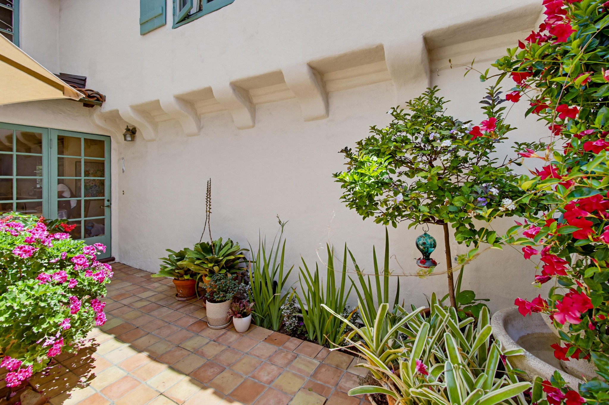 Virtual tour photo 29 of 53 for 391 Via Del Norte