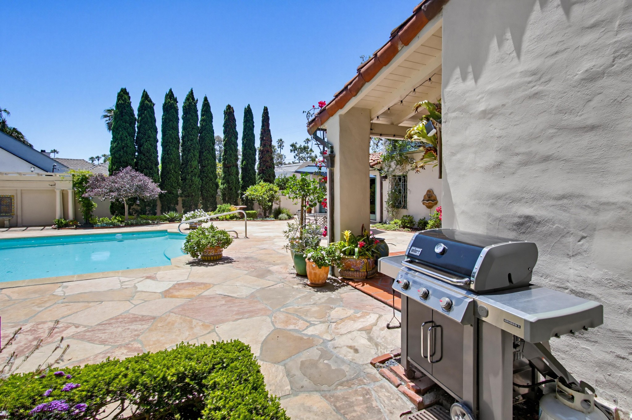 Virtual tour photo 38 of 53 for 391 Via Del Norte