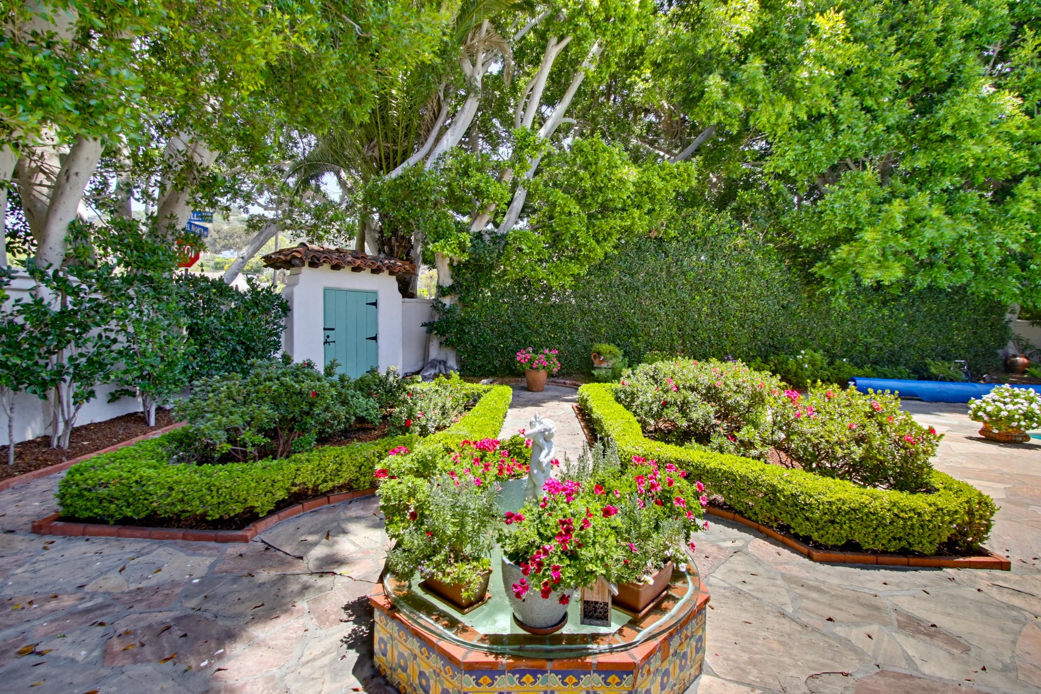 Virtual tour photo 39 of 53 for 391 Via Del Norte