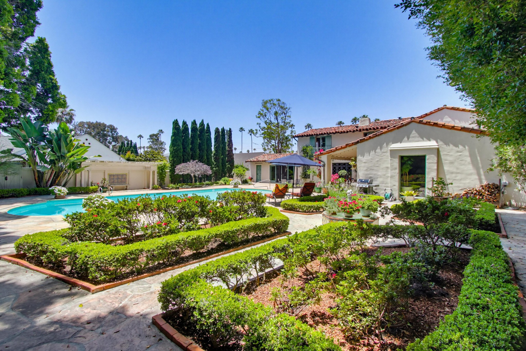 Virtual tour photo 41 of 53 for 391 Via Del Norte