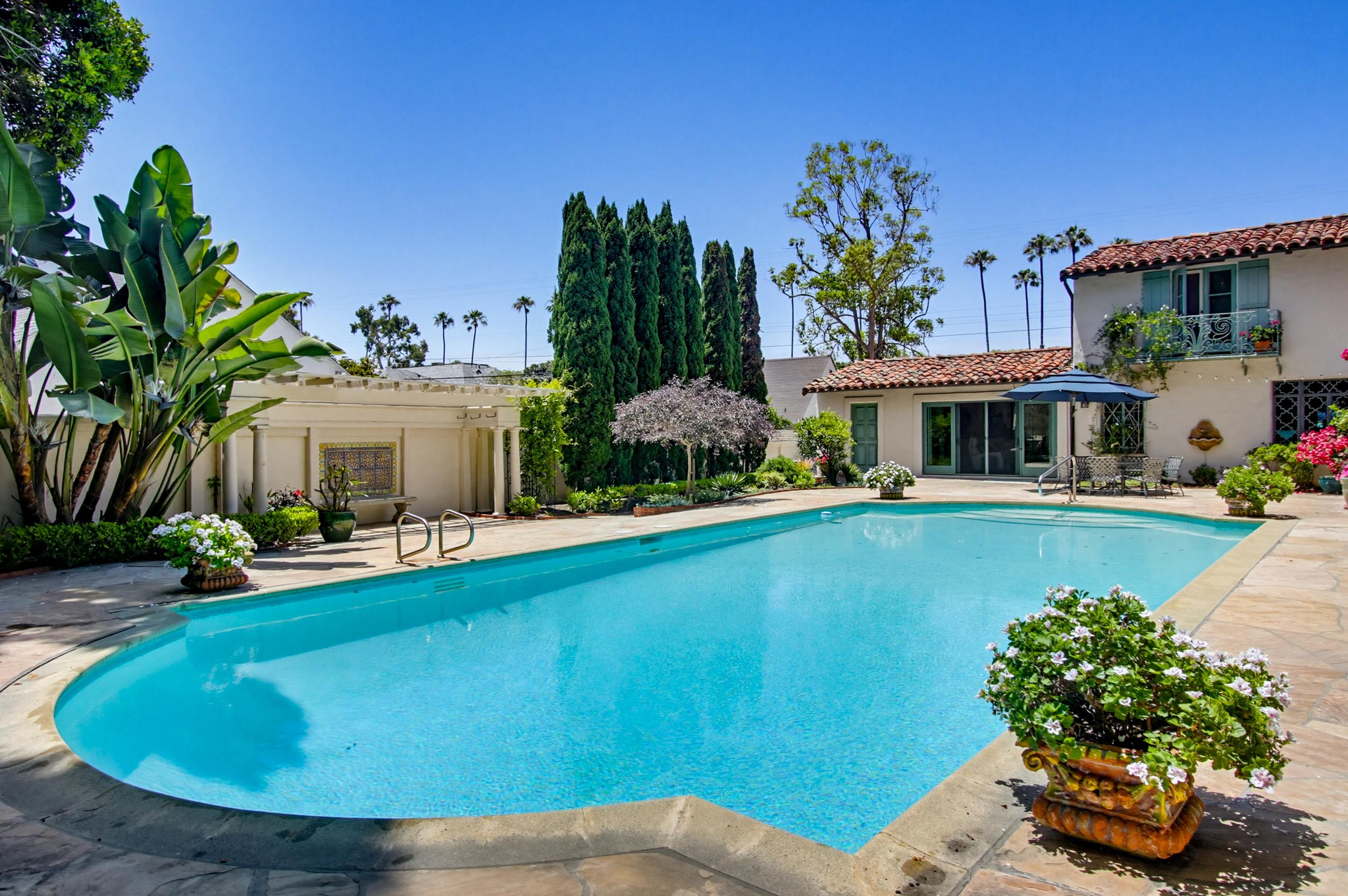 Virtual tour photo 43 of 53 for 391 Via Del Norte