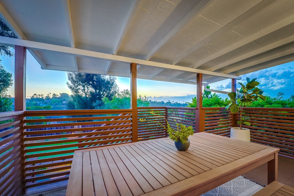 Virtual tour photo 23 of 117 for 3910 La Cresta Dr