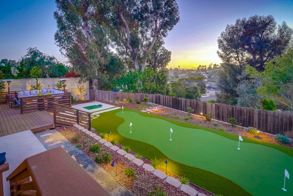 Virtual tour photo 40 of 117 for 3910 La Cresta Dr