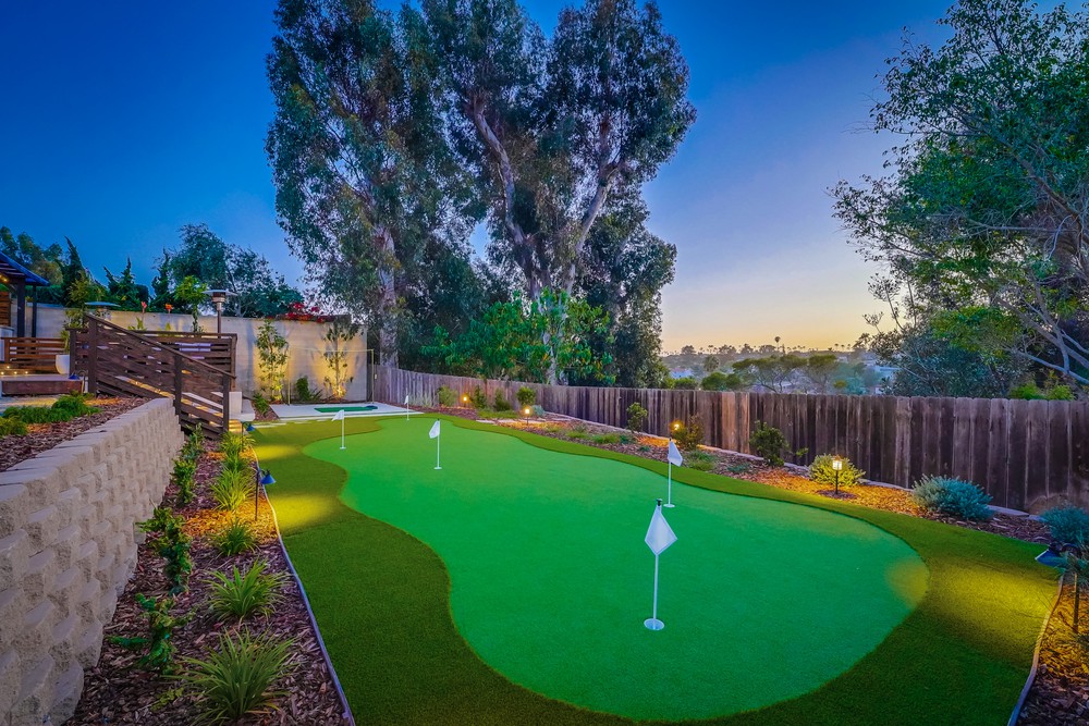 Virtual tour photo 41 of 117 for 3910 La Cresta Dr