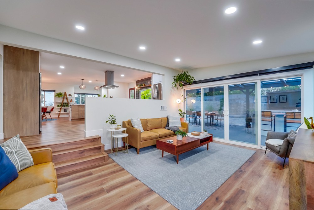 Virtual tour photo 44 of 117 for 3910 La Cresta Dr