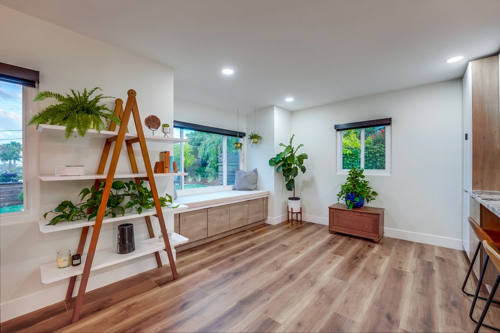 Virtual tour photo 51 of 117 for 3910 La Cresta Dr