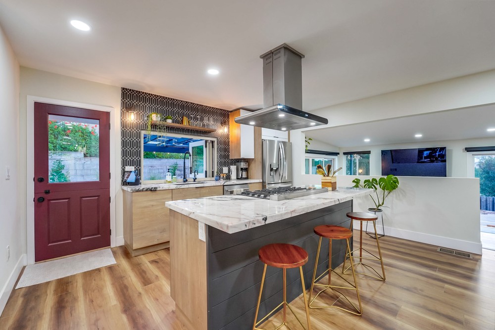 Virtual tour photo 57 of 117 for 3910 La Cresta Dr