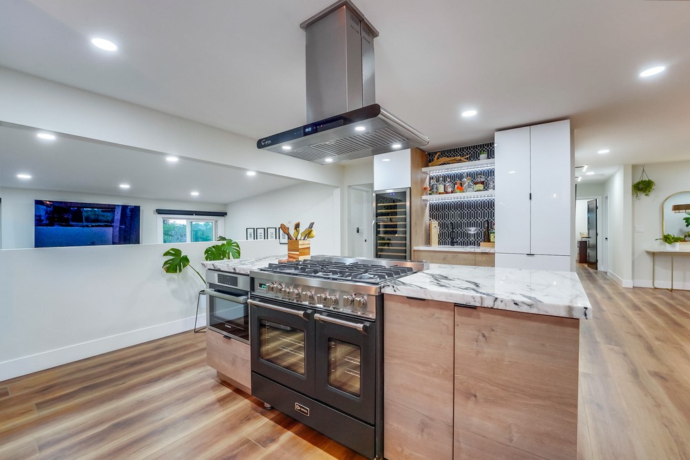Virtual tour photo 65 of 117 for 3910 La Cresta Dr
