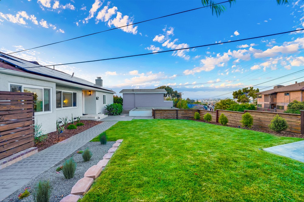 Virtual tour photo 90 of 117 for 3910 La Cresta Dr