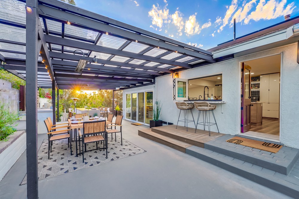 Virtual tour photo 91 of 117 for 3910 La Cresta Dr