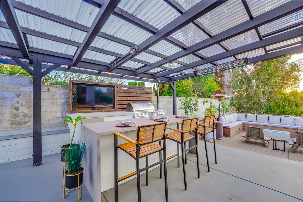 Virtual tour photo 94 of 117 for 3910 La Cresta Dr