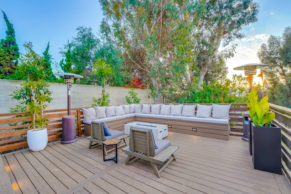 Virtual tour photo 102 of 117 for 3910 La Cresta Dr