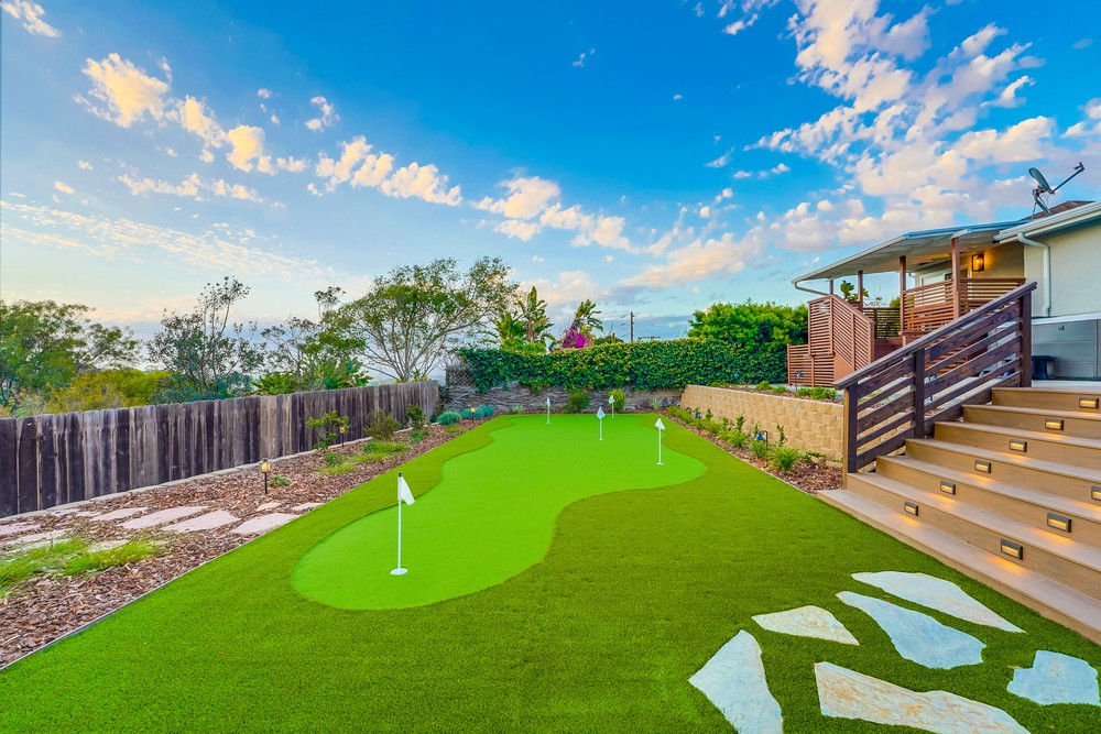 Virtual tour photo 110 of 117 for 3910 La Cresta Dr