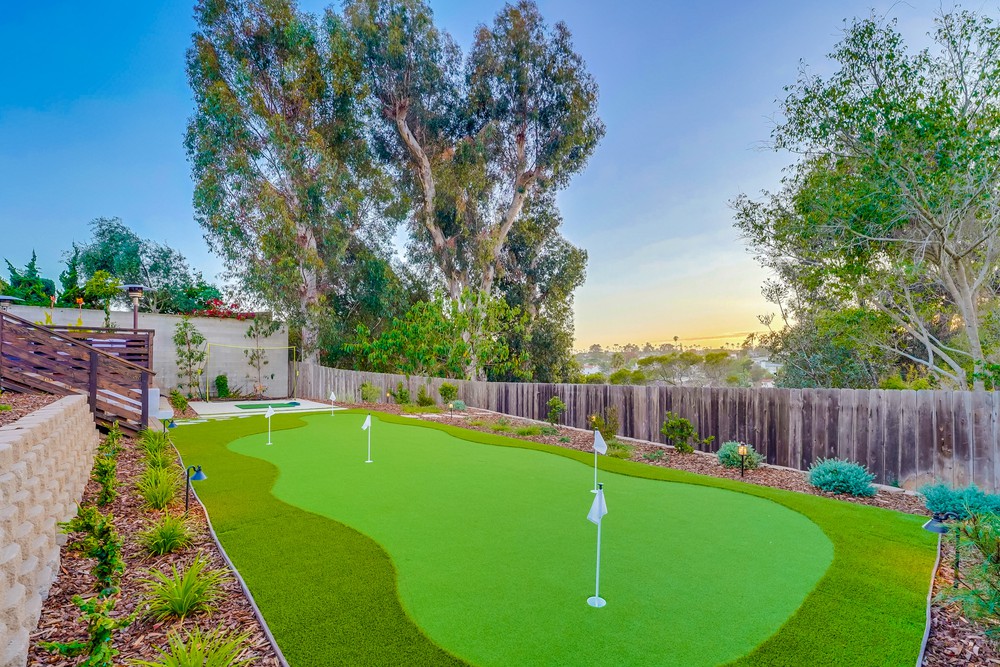 Virtual tour photo 112 of 117 for 3910 La Cresta Dr
