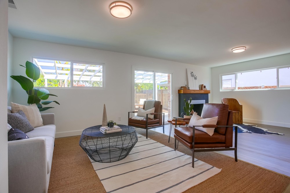 Virtual tour photo 3 of 44 for 3910 Mt Blackburn Ave