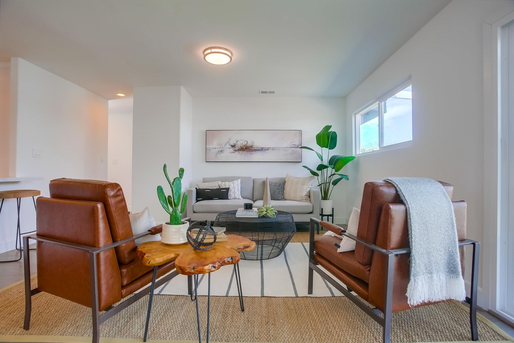 Virtual tour photo 6 of 44 for 3910 Mt Blackburn Ave