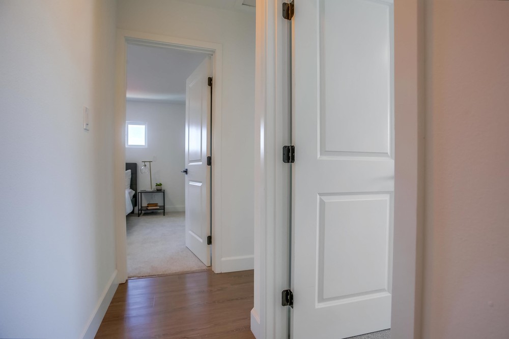 Virtual tour photo 17 of 44 for 3910 Mt Blackburn Ave