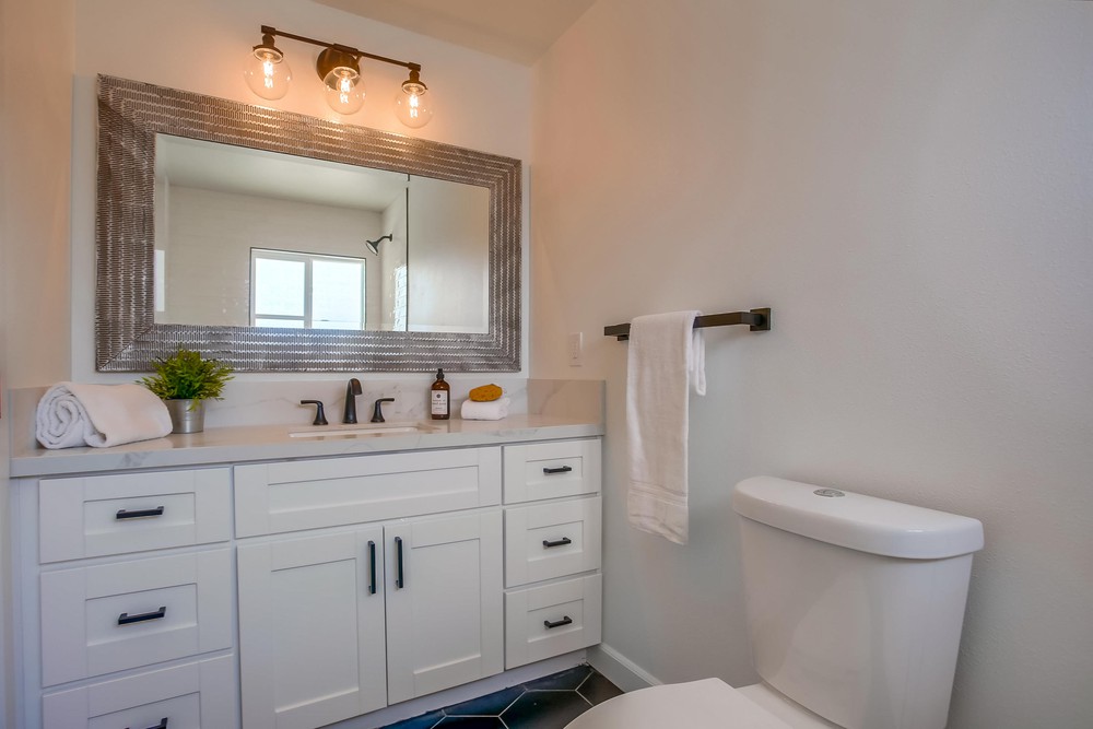 Virtual tour photo 23 of 44 for 3910 Mt Blackburn Ave