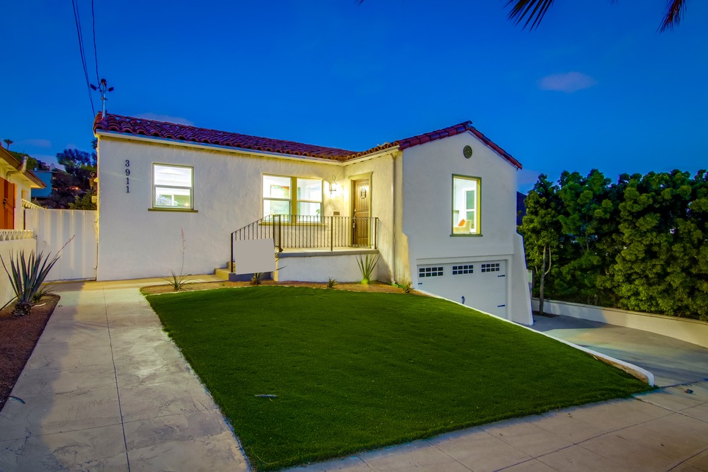 Virtual tour photo 1 of 88 for 3911 Clark St