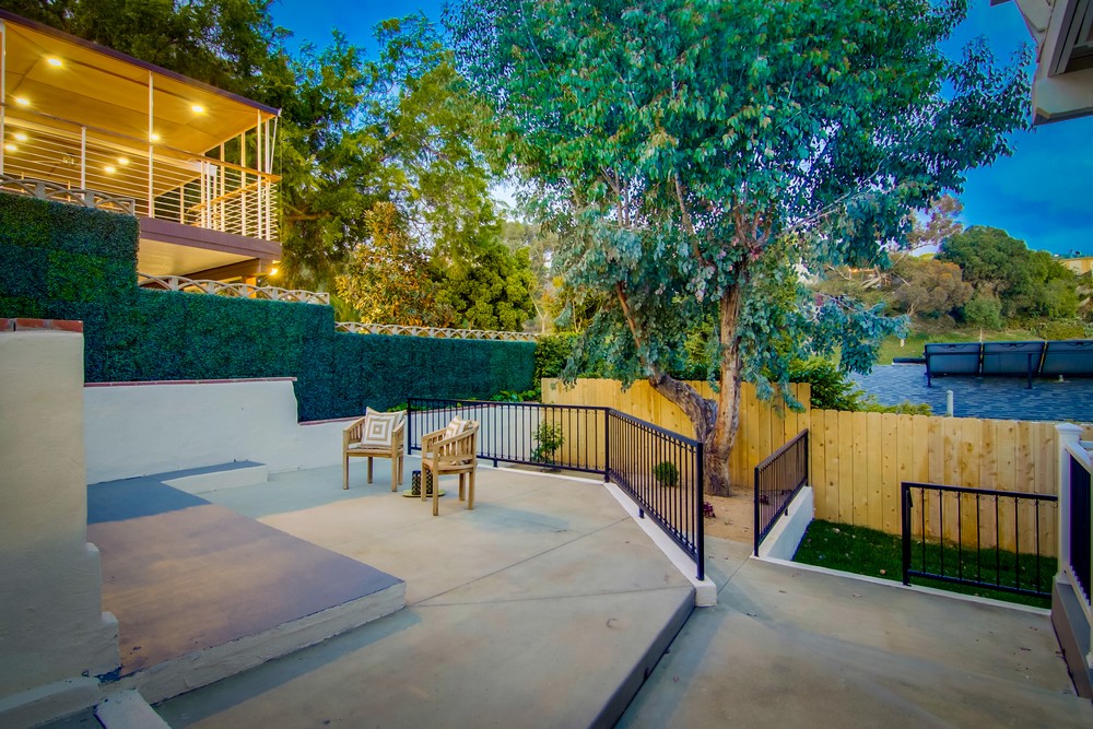 Virtual tour photo 10 of 88 for 3911 Clark St