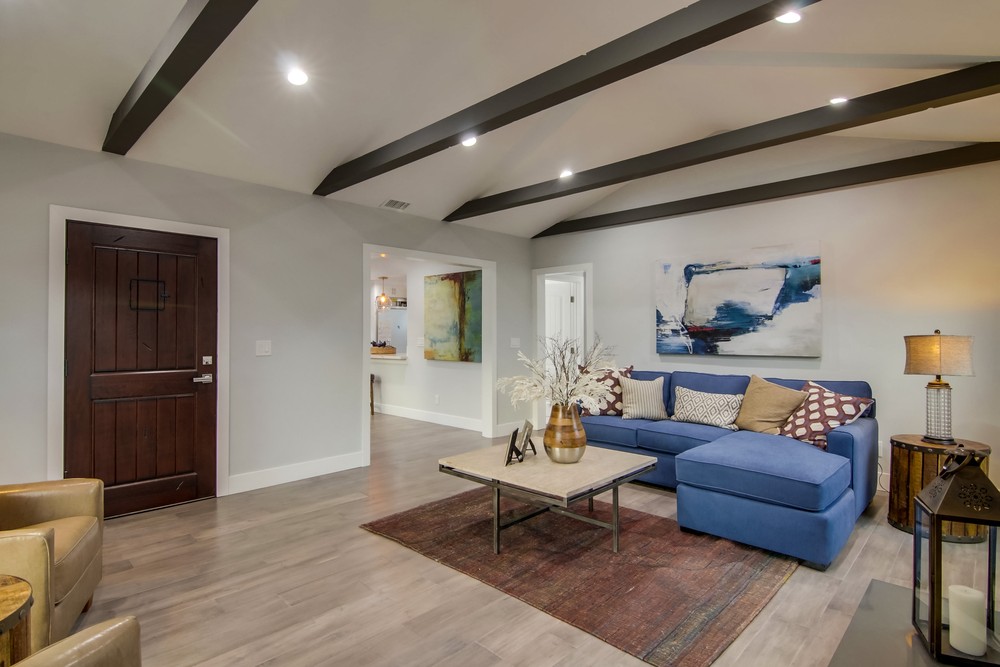 Virtual tour photo 23 of 88 for 3911 Clark St